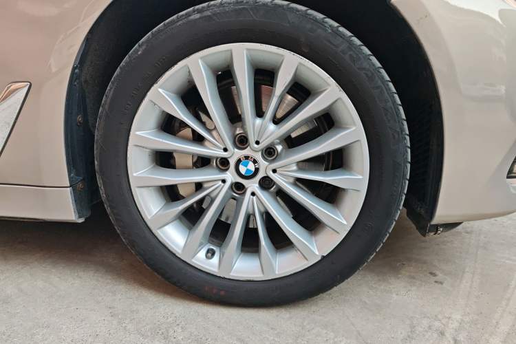 Used BMW 5 Series 2018 530Li xDrive Luxury Package