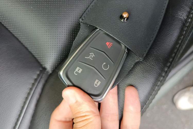 Used Cadillac XT5 2018 25T Luxury Model