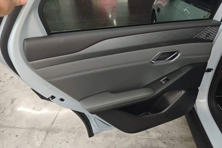 Used BYD Qin L 2025 EV 545KM Beyond Version