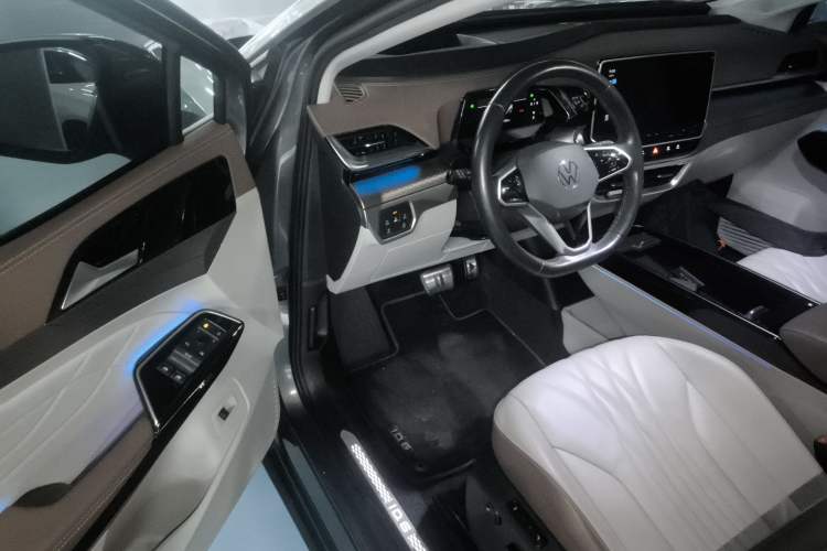 Used Volkswagen ID.6 X 2022 Smart Enjoyment Long-Range Edition