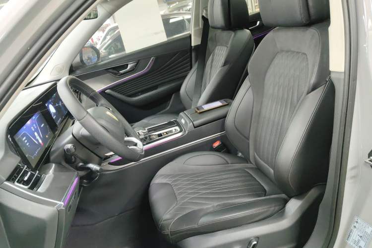 Used Hongqi HS5 2023 2.0T Qixiang Pro Edition
