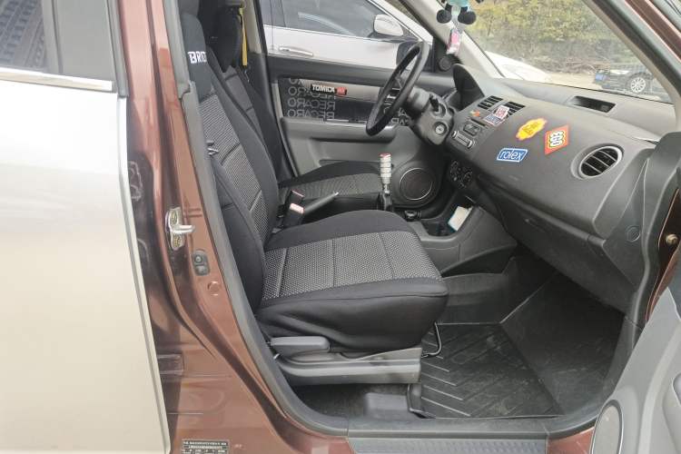 Used Suzuki Swift 2013 1.5L Manual Standard Edition
