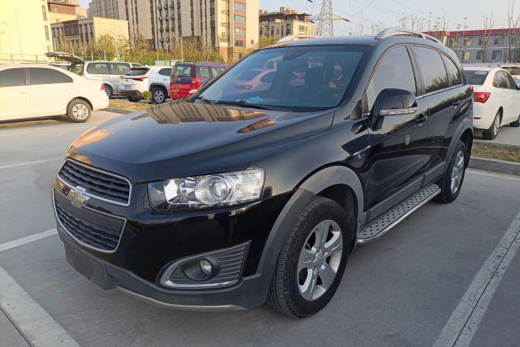Used Chevrolet Captiva 2015 2.4L Two-Wheel Drive Urban Version 5 Seats
