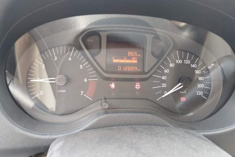 Used Citroen Elysee 2014 1.6L Manual Fashion Edition
