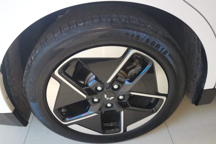 Used Wuling Xingguang 2024 Co-Creation Edition 510 Advanced Model
