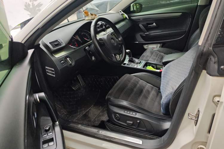 Used Volkswagen FAW-Volkswagen CC 2012 1.8TSI Luxury Model Driver Seat