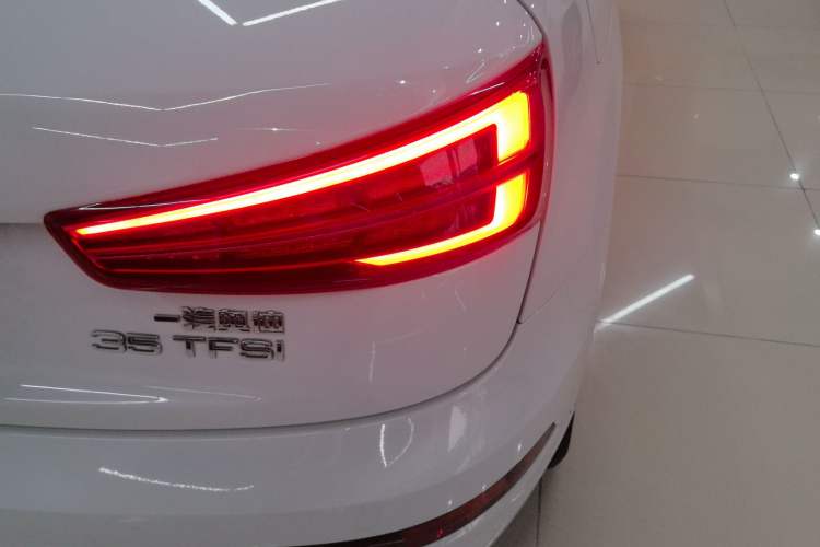 Used Audi Q3 2018 30th Anniversary Edition 35 TFSI Fashion Model