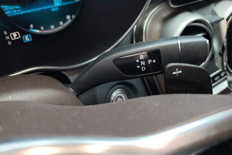 Used Mercedes-Benz GLC 2020 GLC 260 L 4MATIC Luxury Model Gear Lever