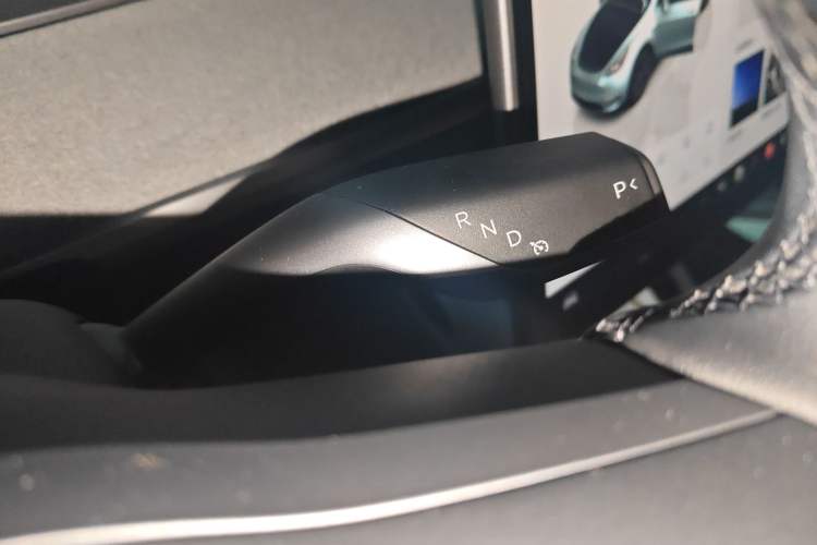 Used Tesla Model Y 2024 Rear-Wheel-Drive Version