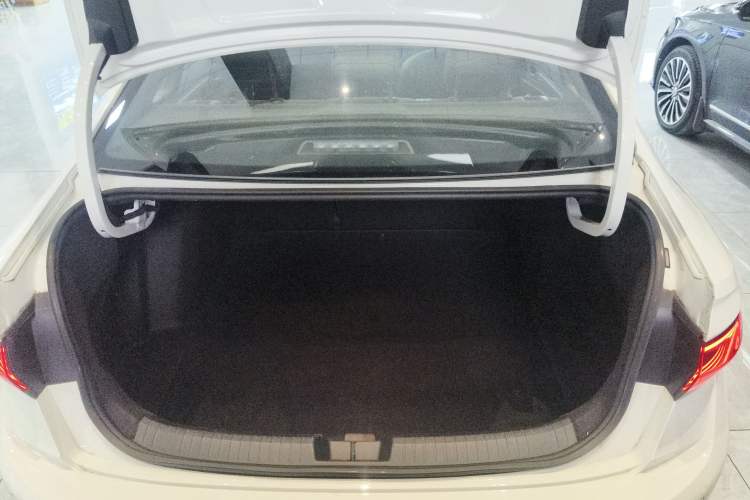 Used Volkswagen Sagitar 2023 300TSI DSG Excellence Edition
