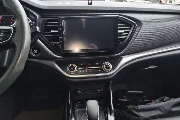 Used Land X2 2017 1.6L Automatic Jingrui Edition
