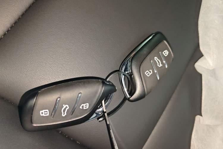 Used MG 5 2026 Model 180DVVT Global Luxury Edition
