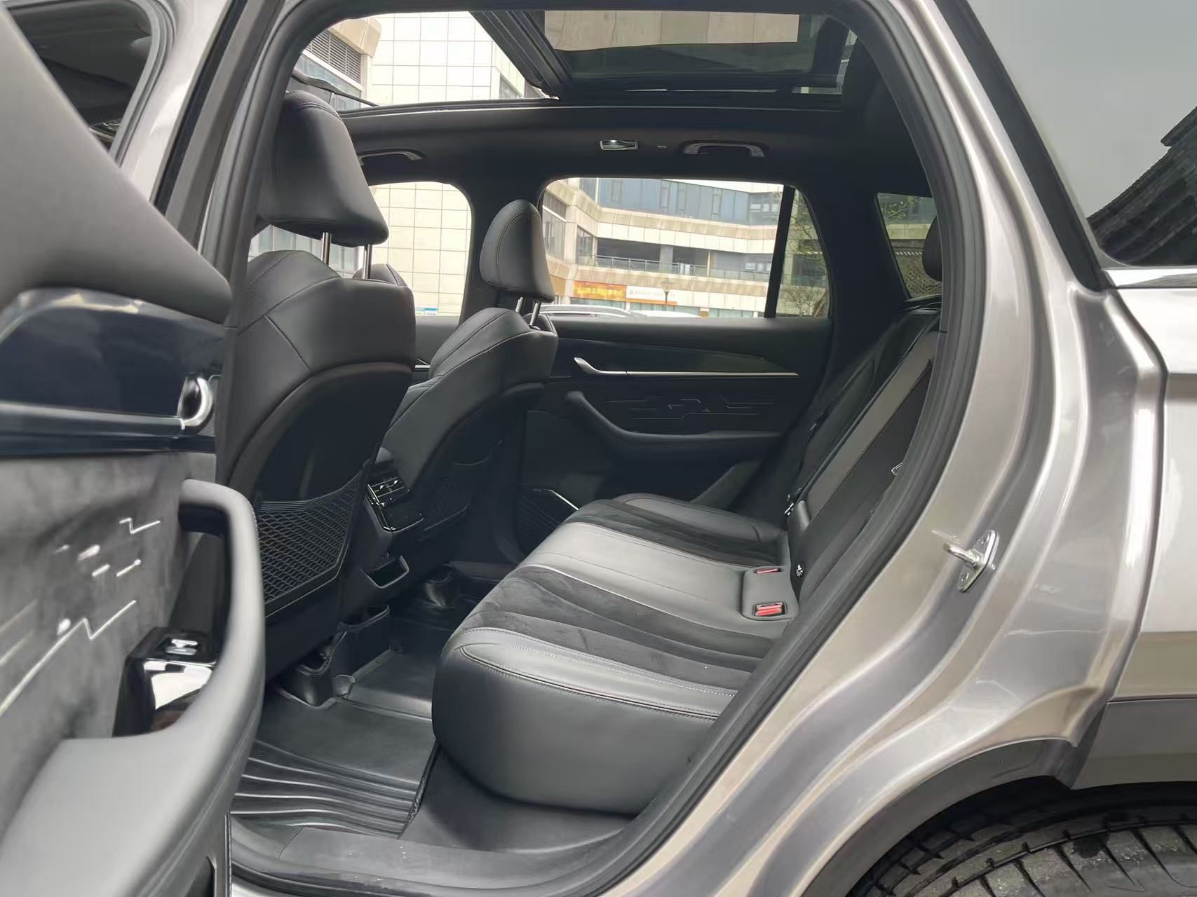 Geely Auto Monjaro L 2024 2.0TD High-Power Automatic Two-Wheel Drive Skyline Edition — снимка 20
