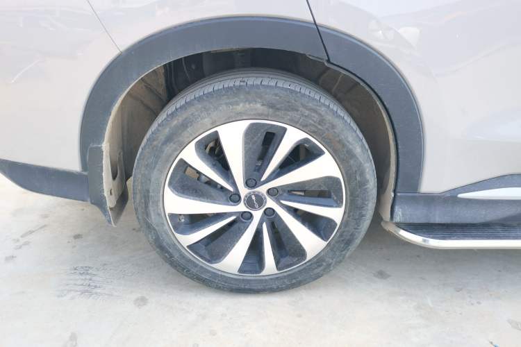 Used BYD Song PLUS New Energy 2024 Honor Edition EV 520km Premium Model
