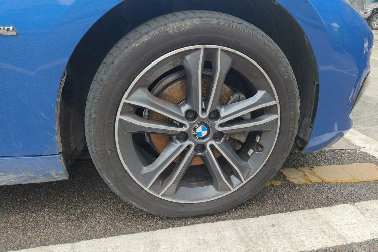 Used BMW 1 Series 2018 118i Sport Edition Right Front Wheel Hub