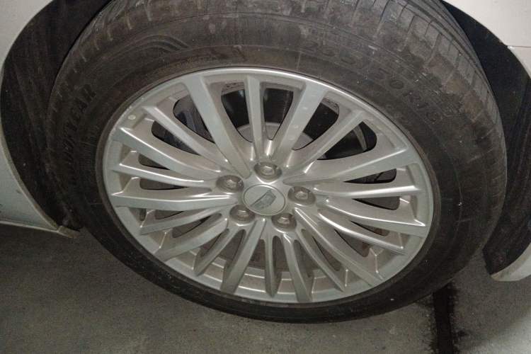 Used Cadillac CT6 2019 28T Luxury Model