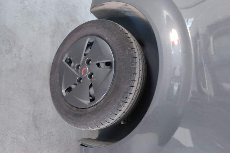 Used Wuling Hongguang New Energy 2024 All-Electric Model 300KM Standard Version