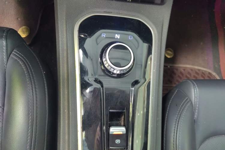 Used CHANGAN Eado New Energy 2022 EV460 Smart Ride-Hailing Edition – Lithium Iron Phosphate