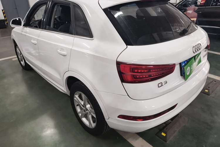 Used Audi Q3 2017 35 TFSI Fashion Model
