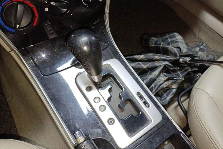 Used Mazda 6 2007 2.0L Automatic Luxury Version Gear Lever