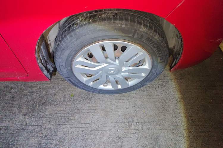 Used Honda Fit 2016 1.5L LXS CVT Comfort Sunroof Version
