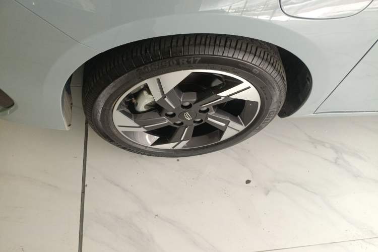 Used Geely Auto Emgrand L HiP 2022 1.5TD-DHT Pro 100KM Super Clean