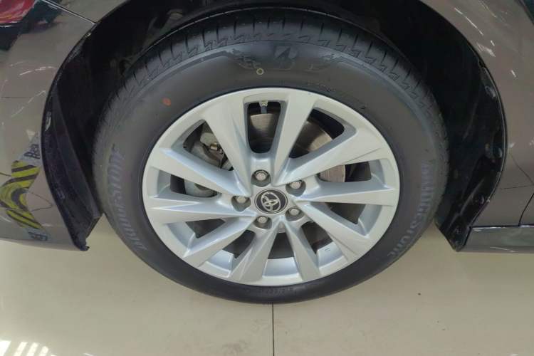 Used Toyota Camry 2021 2.0G Luxury Edition