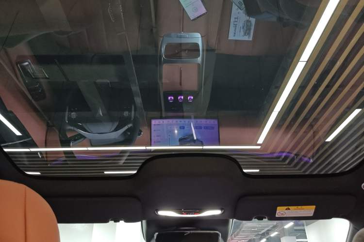 Used Deepal L07 2025 530 Ultra Qiankun Intelligent Driving ADS SE Pure Electric Version
