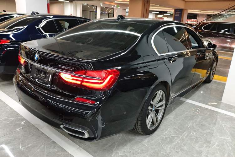 Used BMW 7 Series 2018 730Li Luxury Edition M Sport Package