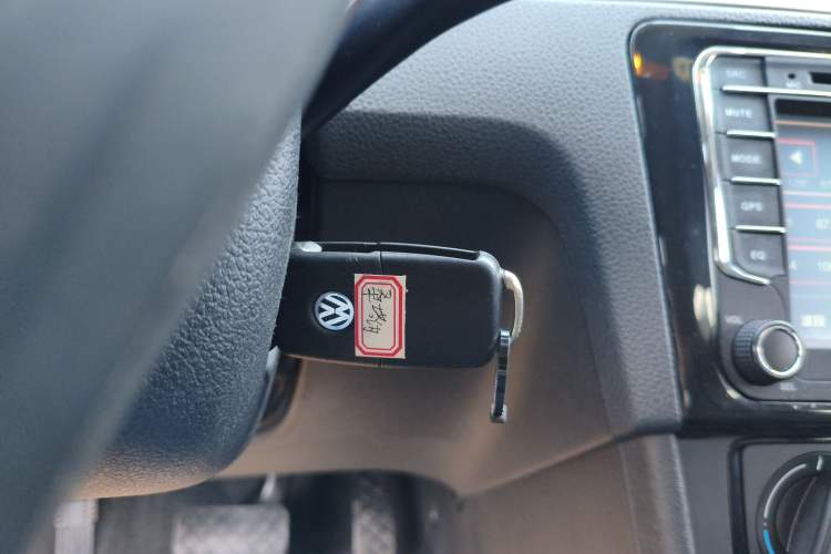 Used Volkswagen Santana 2015 Haval H6 1.6L Automatic Luxury Model
