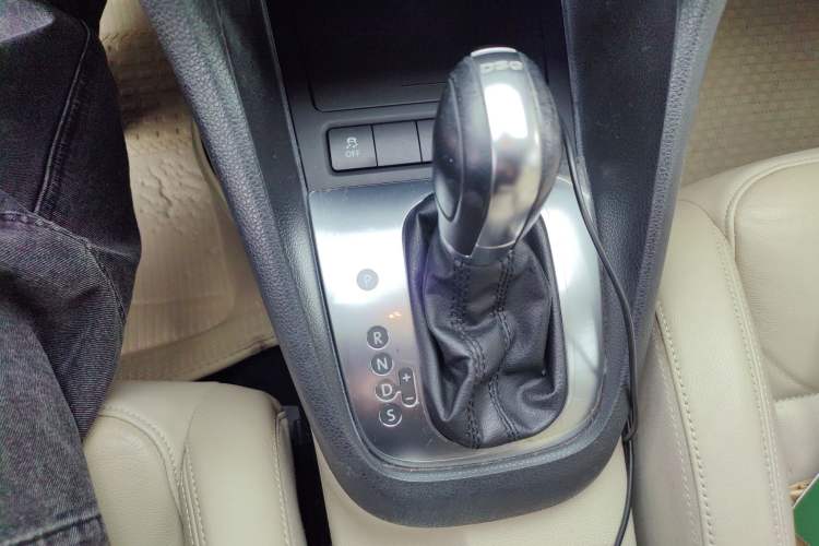 Used Volkswagen Golf 2012 1.4TSI Automatic Luxury Edition
