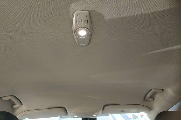 Used Ford Edge 2017 EcoBoost 245 Two-Drive Platinum Edition 5 Seats
