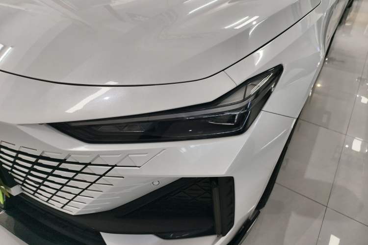 Used Changan UNI-V 2022 1.5T Sport Edition