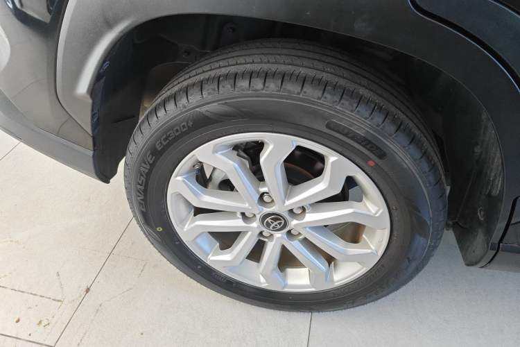 Used Toyota FRONTLANDER 2023 2.0L CVT Elite Edition
