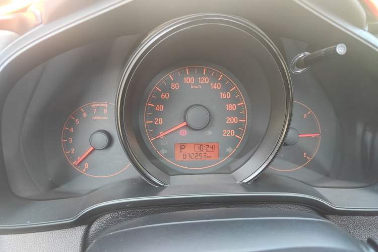 Used Honda Fit 2018 1.5L CVT Comfort Sunroof Version
