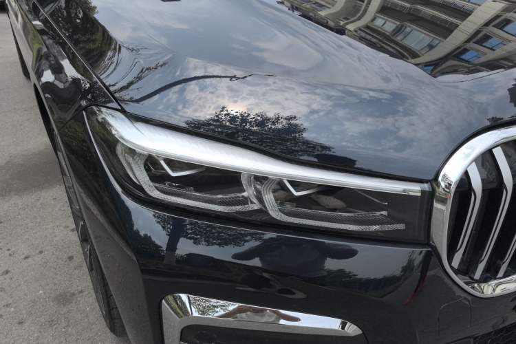 Used BMW 7 Series 2019 Restyled 740Li Leading Edition M Sport Package Right Front Headlight