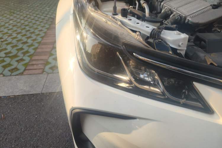 Used Toyota Corolla 2021 1.2T S-CVT Pioneer Edition Right Front Headlight