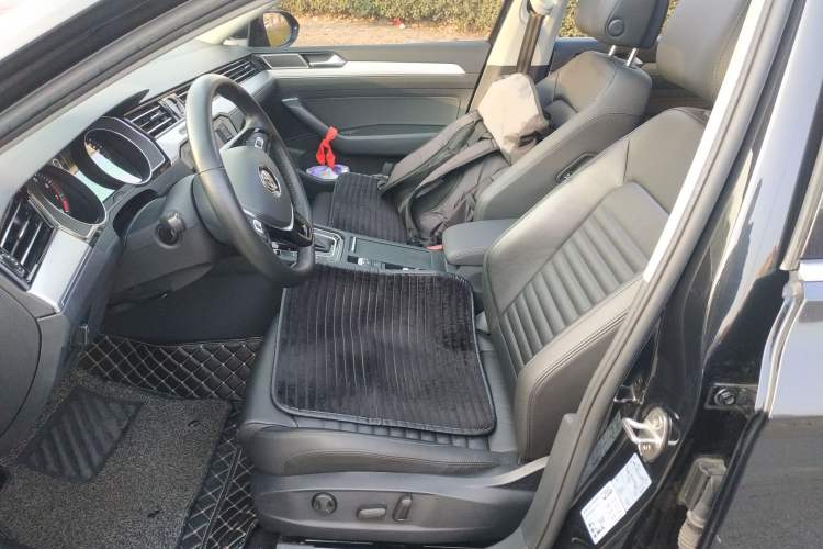 Used Volkswagen Magotan 2018 330TSI DSG Advanced Model
