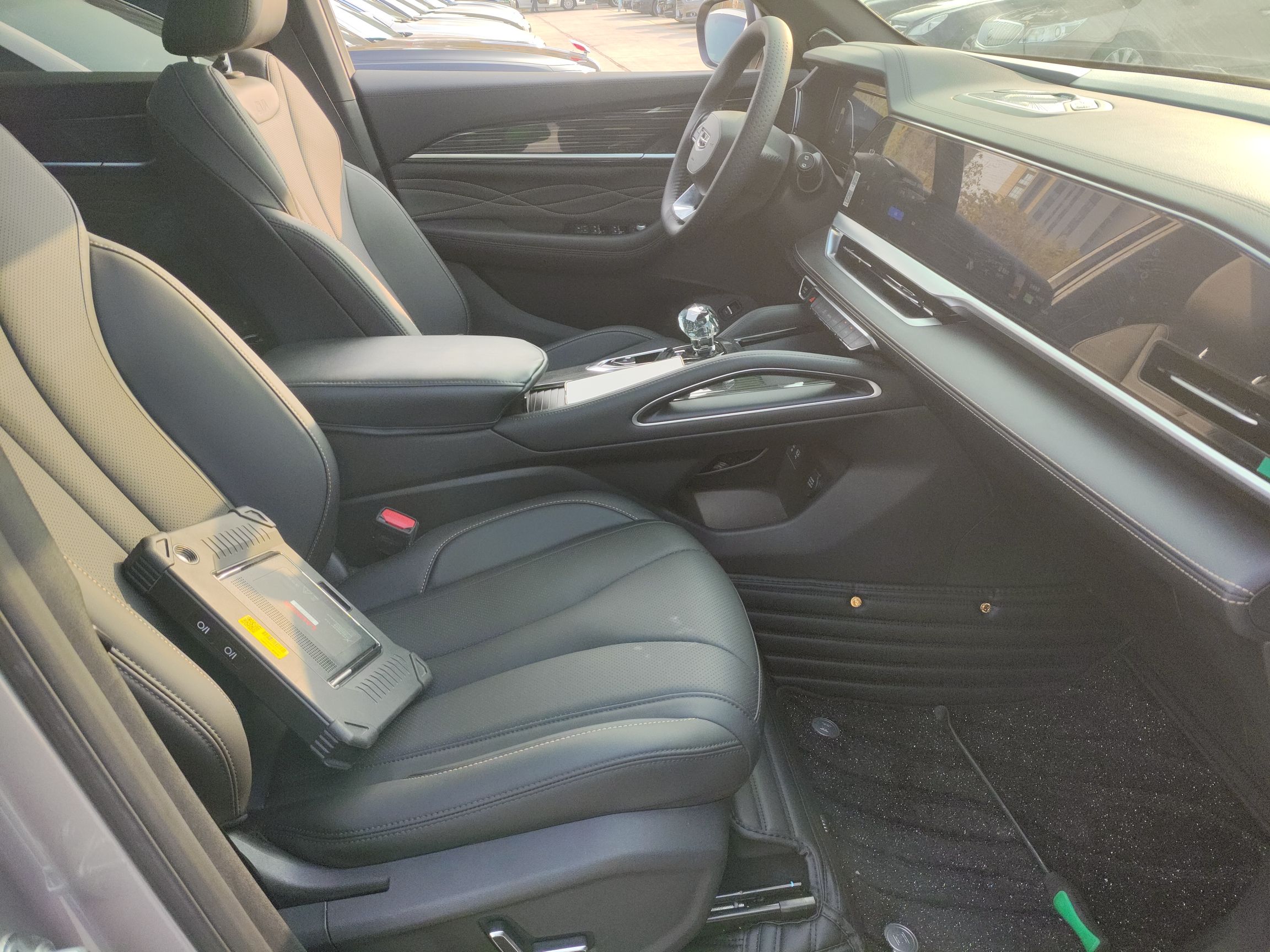 Geely Auto Monjaro L 2024 2.0TD DCT EVO Two-Wheel Drive Long-Range Version — снимка 17