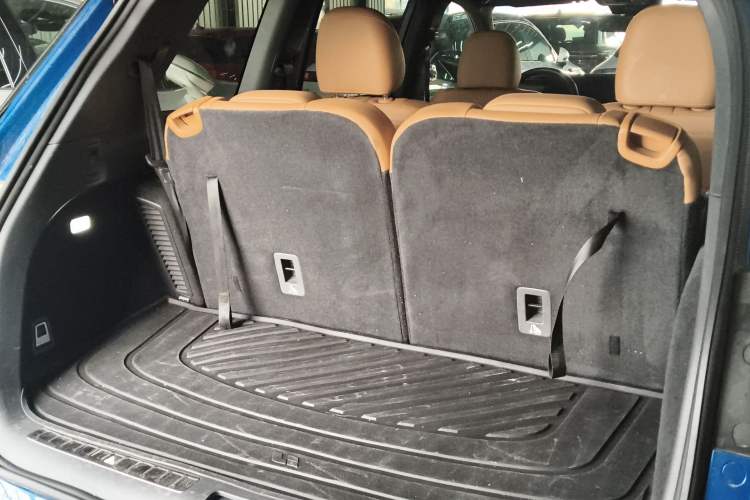 Used Li Auto ONE 2020 Extended-Range 6-Seater Version
