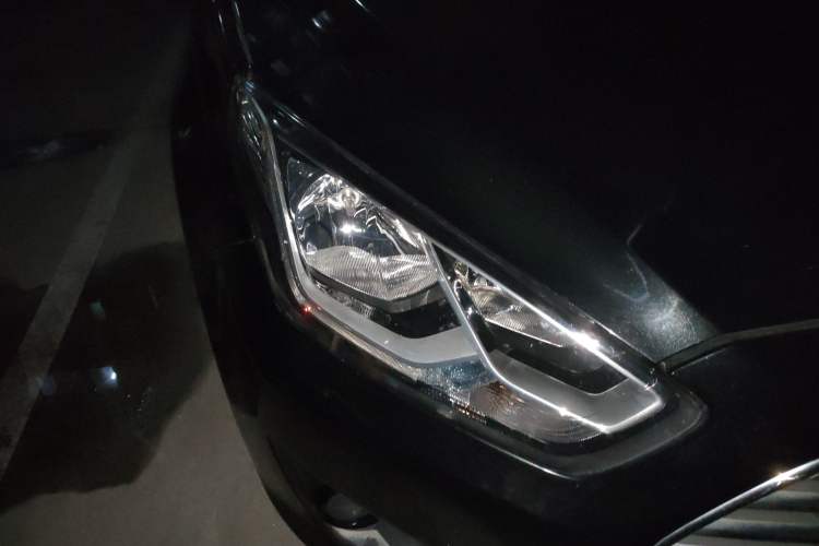 Used Ford Escort 2015 1.5L Automatic Fashion Model