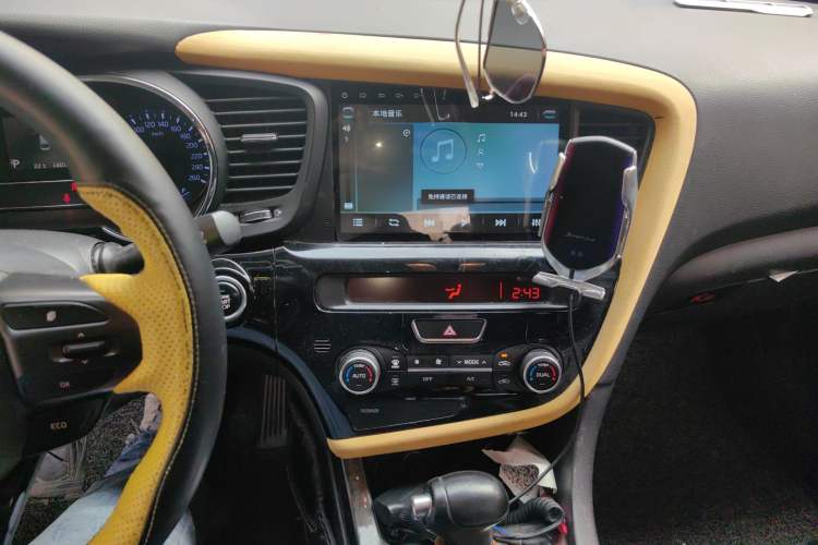 Used Kia K5 2015 2.0L Automatic LUX