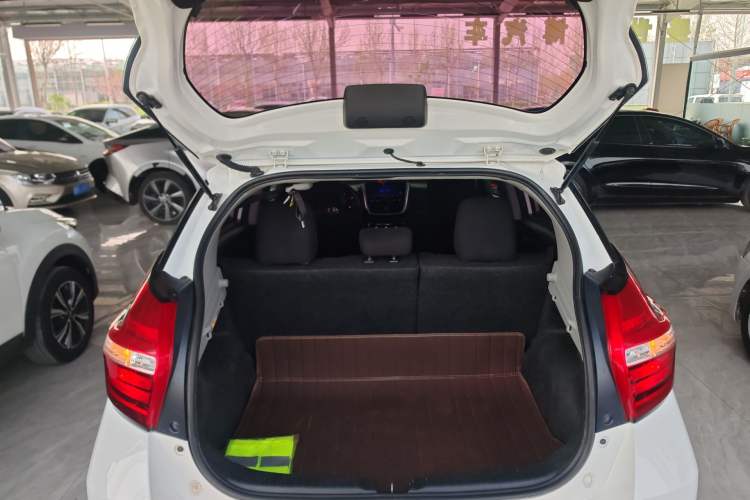 Used Toyota Vios FS 2017 1.5L CVT Fengchi Edition Trunk