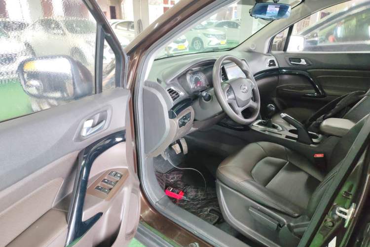 Used GAC Trumpchi GS4 2017 200T Manual Two-Wheel Drive Elite Edition