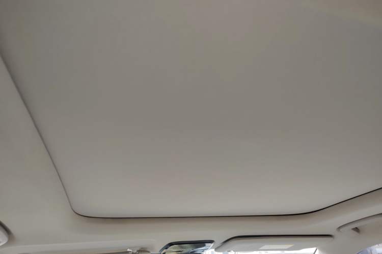 Used Lynk & Co 08 EM-P 2025 245km Ultra-Long Range Halo Headliner