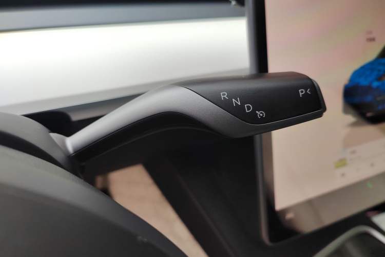 Used Tesla Model Y 2022 Rear-Wheel-Drive Version