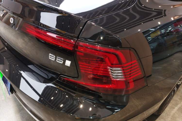 Used Volvo S90 2025 B5 Zhiyuan Luxury Edition Exterior 3