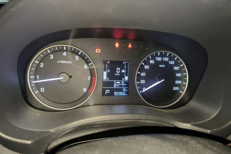 Used Hyundai ix25 2015 1.6L Automatic Two-Wheel Drive Smart GLS Trim