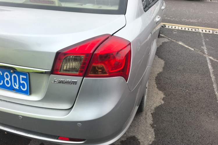 Used Buick Excelle 2013 1.5L Automatic Classic Model
