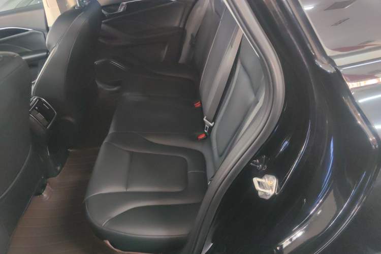 Used Bestune B70 2024 Dragon Edition 1.5T Leading Model
